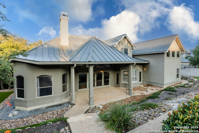 Listing photo id 14 for 20402 Messina