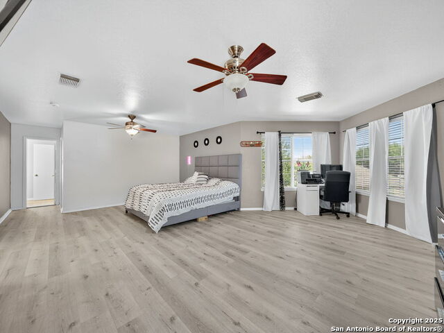 Image 9 of 18 For 120 Angus Way