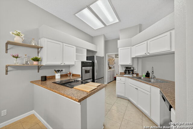 Image 14 of 31 For 8032 Dove Trail