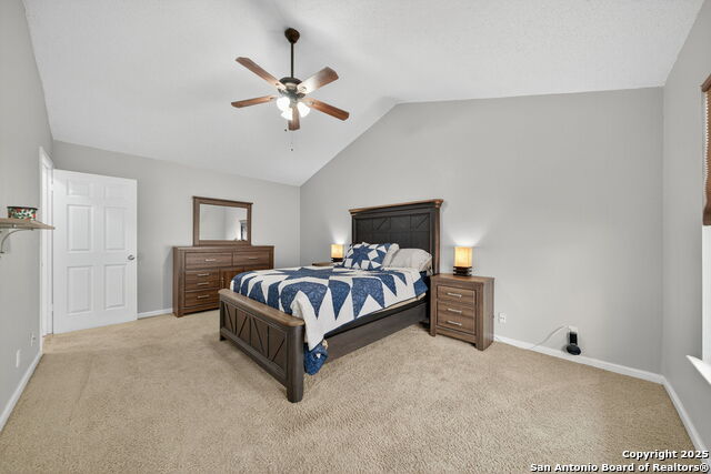 Image 20 of 31 For 8032 Dove Trail