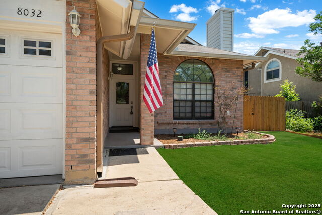 Image 4 of 31 For 8032 Dove Trail