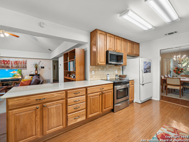 Listing photo id 12 for 11530 Whisper Moss