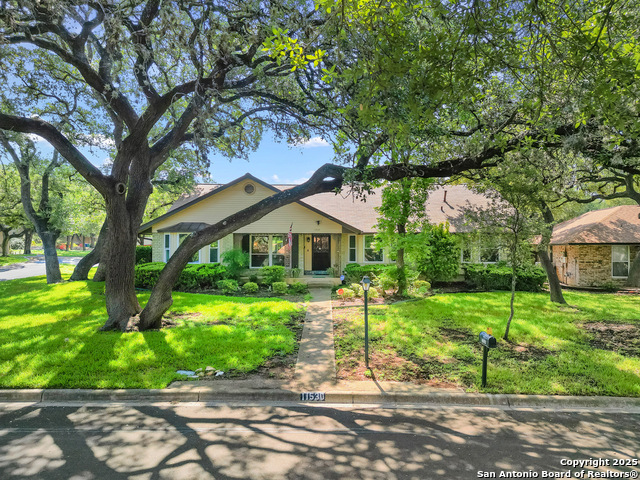 Listing photo id 0 for 11530 Whisper Moss