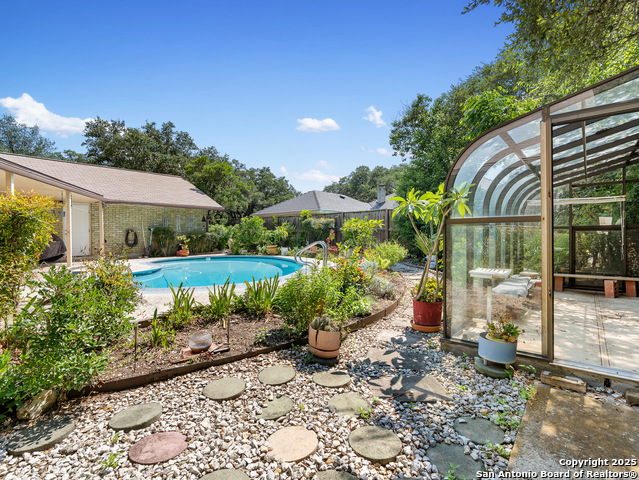 Listing photo id 35 for 11530 Whisper Moss