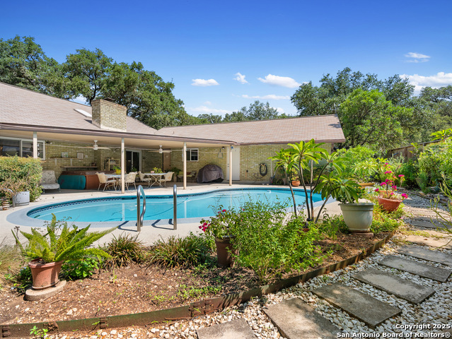 Listing photo id 37 for 11530 Whisper Moss