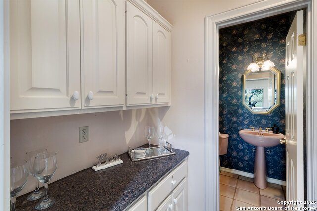 Image 13 of 45 For 2663 Rim Oak