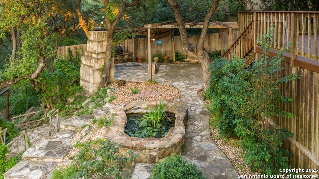 Image 32 of 45 For 2663 Rim Oak