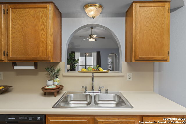 Image 12 of 33 For 10311 Grand  