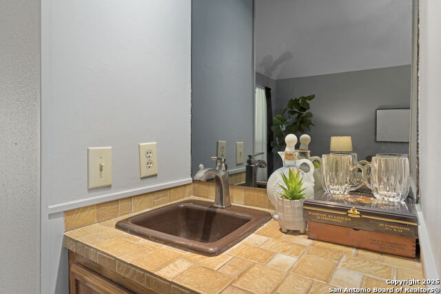 Image 17 of 33 For 10311 Grand  