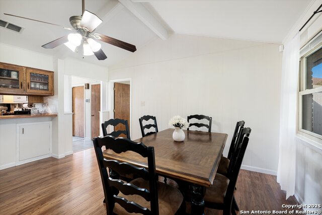 Image 11 of 29 For 903 River Oak