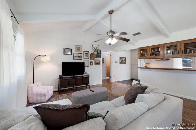 Image 8 of 29 For 903 River Oak