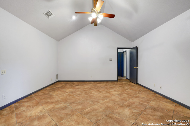 Image 15 of 50 For 13315 Vista Arroyo