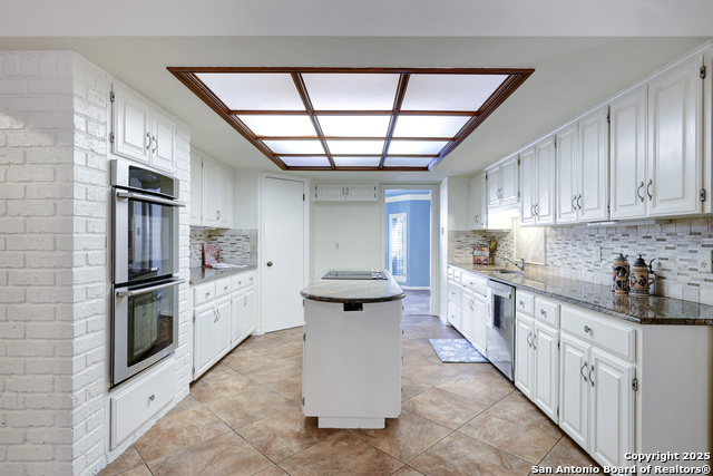 Image 9 of 50 For 13315 Vista Arroyo