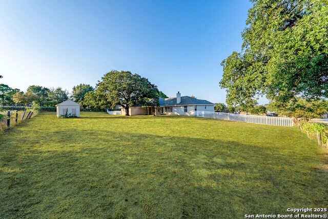 Image 10 of 57 For 1213 Hillside Oaks Dr