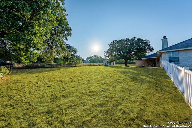 Image 11 of 57 For 1213 Hillside Oaks Dr