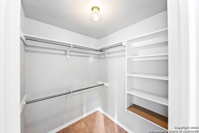 Image 37 of 57 For 1213 Hillside Oaks Dr