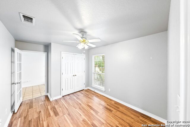 Image 40 of 57 For 1213 Hillside Oaks Dr