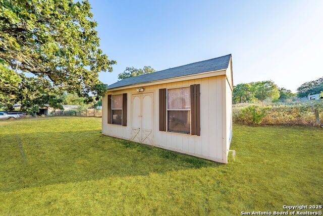 Image 9 of 57 For 1213 Hillside Oaks Dr