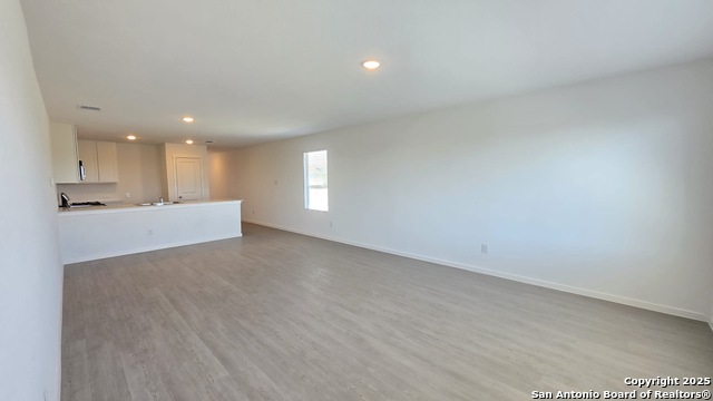 Image 12 of 17 For 3605 Swift Fox