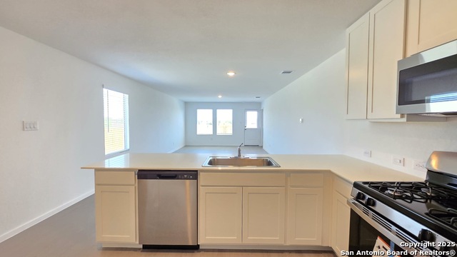 Image 3 of 17 For 3605 Swift Fox