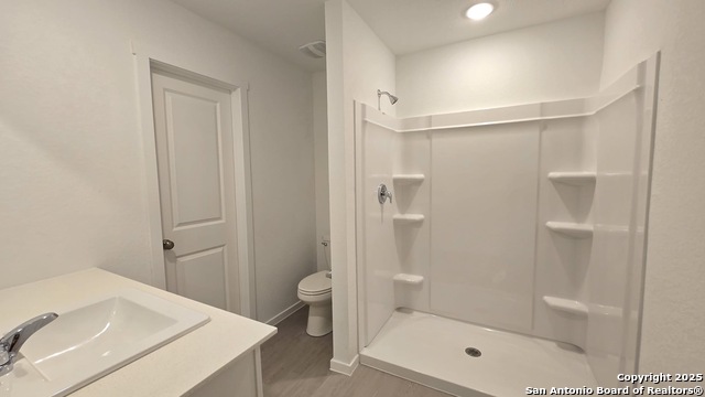 Image 9 of 17 For 3605 Swift Fox