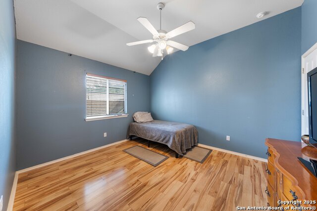 Image 21 of 35 For 144 Whitewing Way