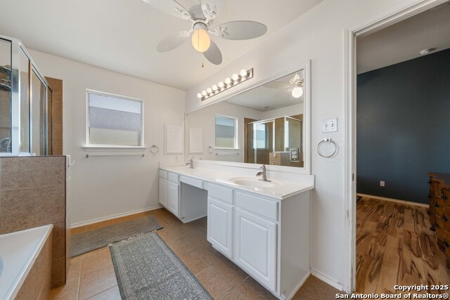 Image 22 of 35 For 144 Whitewing Way