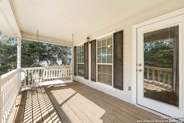 Image 29 of 35 For 144 Whitewing Way