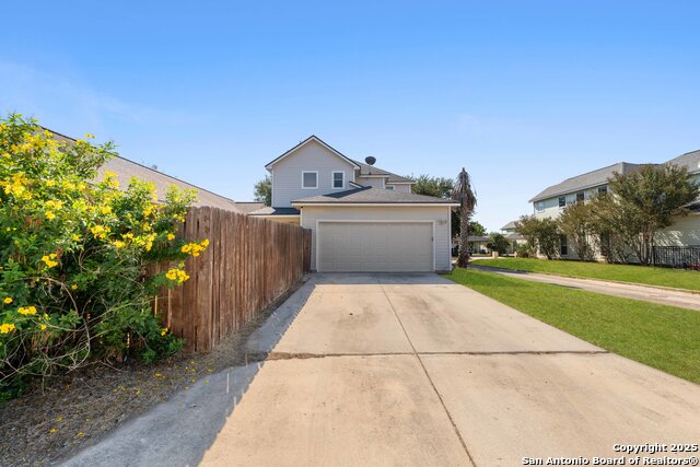 Image 33 of 35 For 144 Whitewing Way