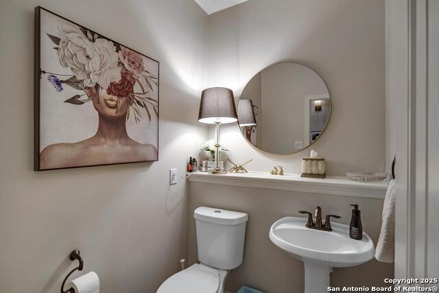 Image 21 of 34 For 13326 Windmill Trace