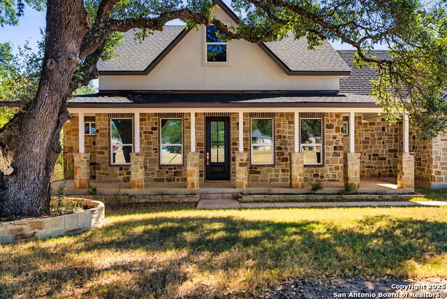 Image 2 of 27 For 310 Shayla