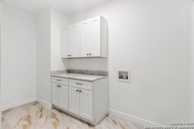 Image 23 of 27 For 310 Shayla