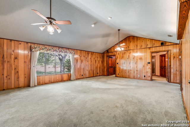 Image 14 of 40 For 707 Berry Ranch
