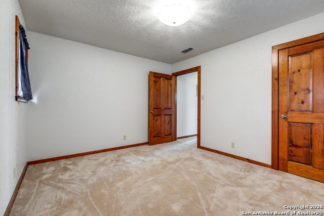 Image 23 of 40 For 707 Berry Ranch