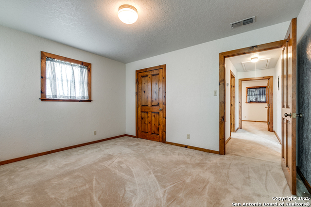 Image 30 of 40 For 707 Berry Ranch