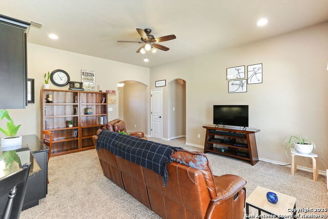 Image 6 of 25 For 124 Ridgecrest