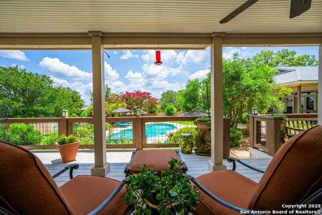 Image 22 of 38 For 407 Spring Mill