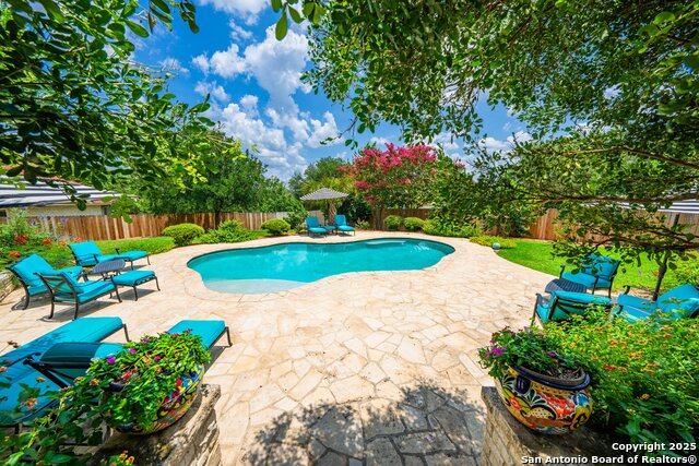 Image 24 of 38 For 407 Spring Mill