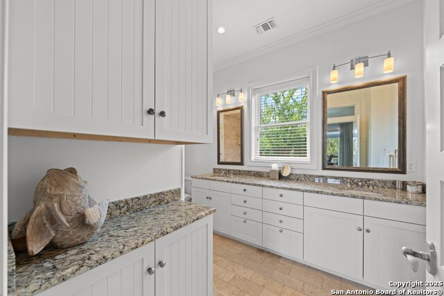 Image 30 of 38 For 407 Spring Mill