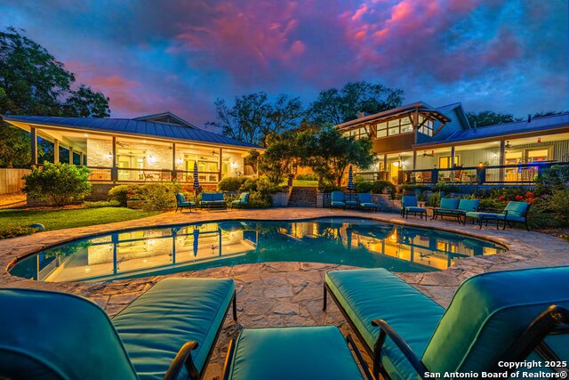 Image 34 of 38 For 407 Spring Mill