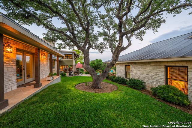 Image 36 of 38 For 407 Spring Mill