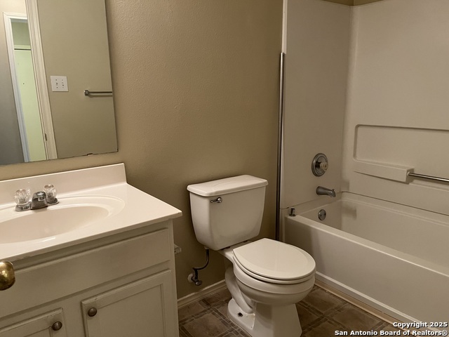 Image 14 of 18 For 8011 Rio Niebla