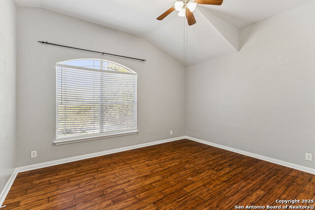 Listing photo id 31 for 6022 Diego Ln