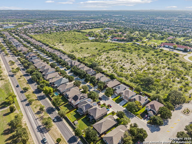 Listing photo id 37 for 6022 Diego Ln