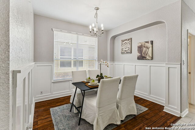 Listing photo id 5 for 6022 Diego Ln