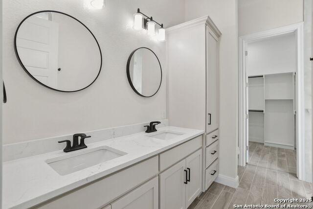 Image 13 of 18 For 1307 Rimrock Cove