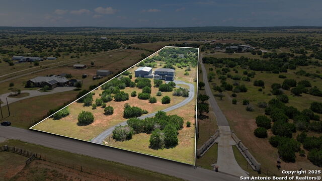 Image 2 of 60 For 154 Maverick