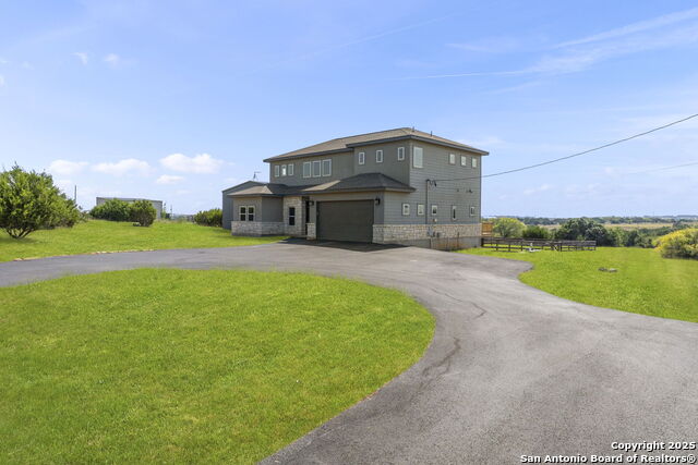 Image 3 of 60 For 154 Maverick