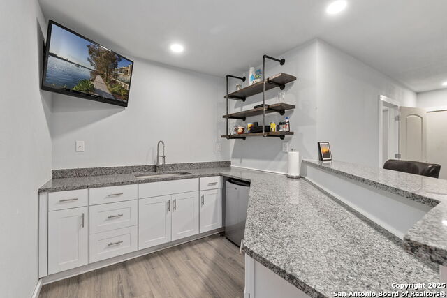 Image 42 of 60 For 154 Maverick