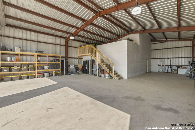 Image 47 of 60 For 154 Maverick